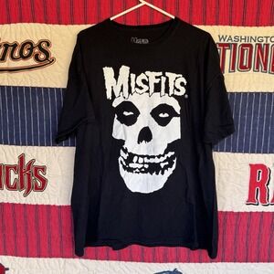 Size 2XL - Misfits Band Skull Face Black Graphic T Shirt